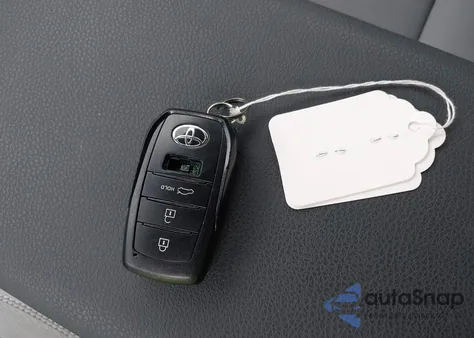 2025 Toyota Camry Se from USA, damaged, VIN 4T1DAACK8SU012163